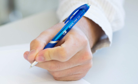 Jaké mimosemestrální kurzy Vám pro LS&nbsp;2025/26 nabízíme?